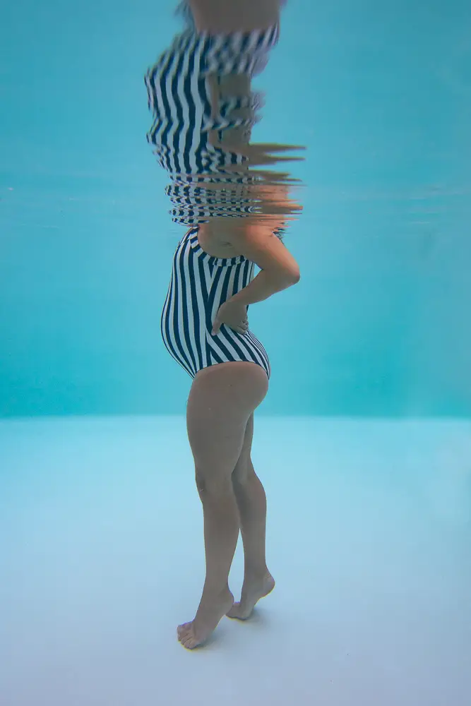 Underwater maternity - Geneviève Rouleau
